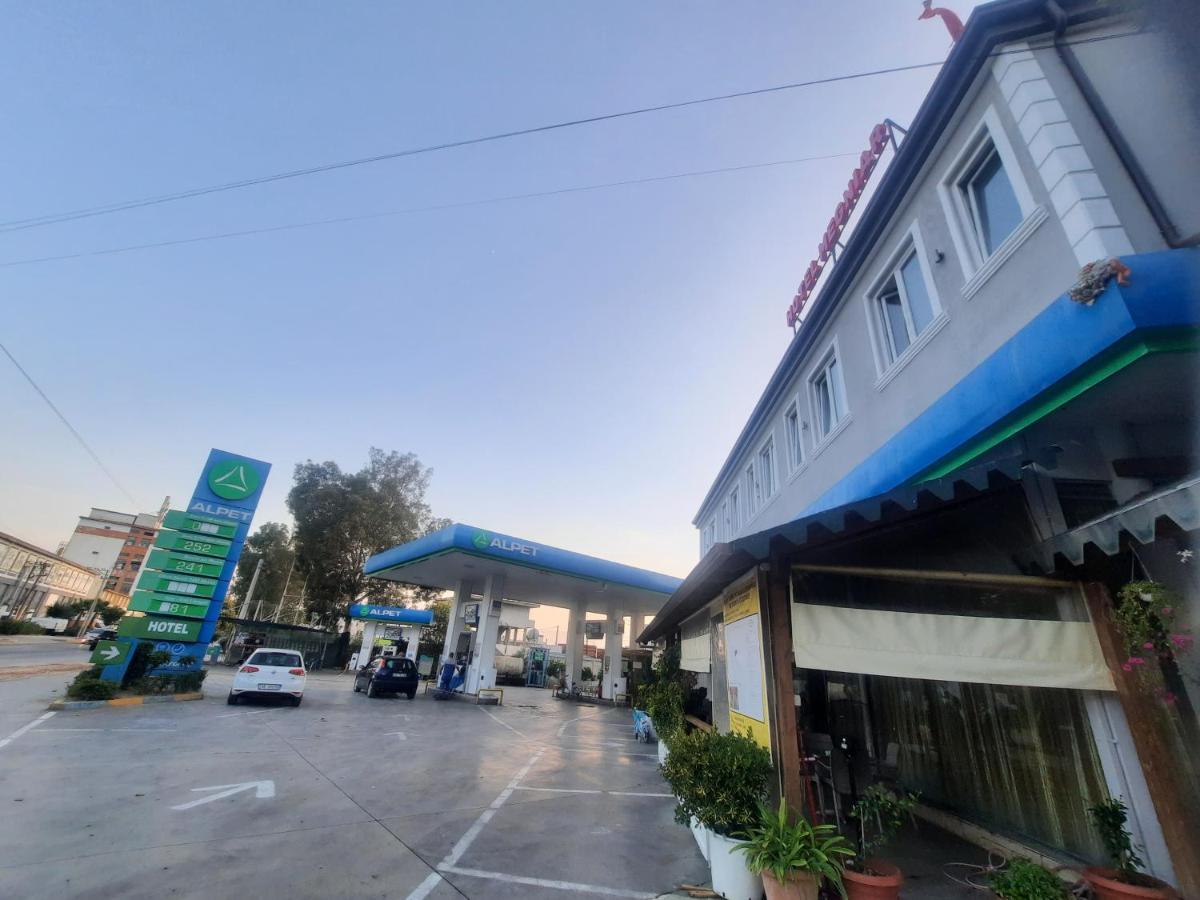 Hotel Megniar Lushnjë Buitenkant foto