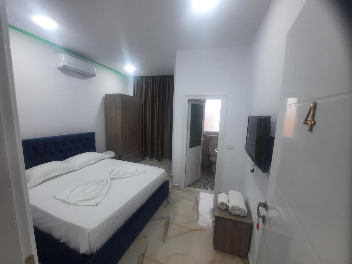 Hotel Megniar Lushnjë Buitenkant foto