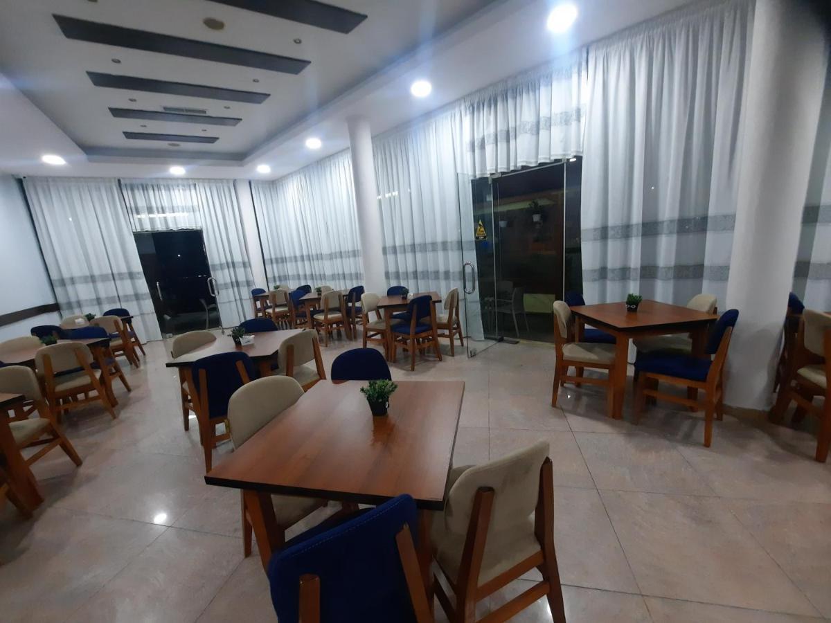 Hotel Megniar Lushnjë Buitenkant foto